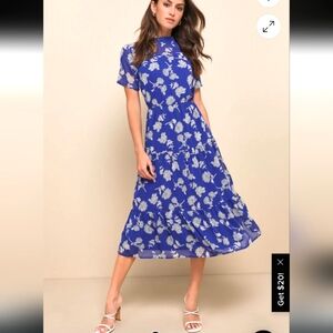 MUST GO!! NWT Lulu's dress
